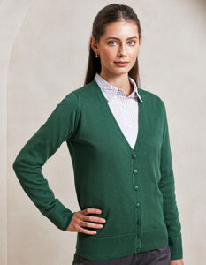 Women´s Button Through Knitted Cardigan